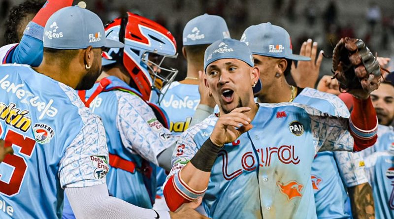 Cardenales demuele pitcheo rapaz y Águilas tropieza de nuevo