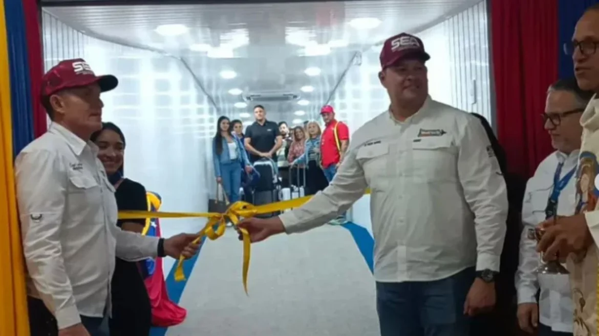 Inaugurado puente de abordaje y desembarque en Aeropuerto La Chinita