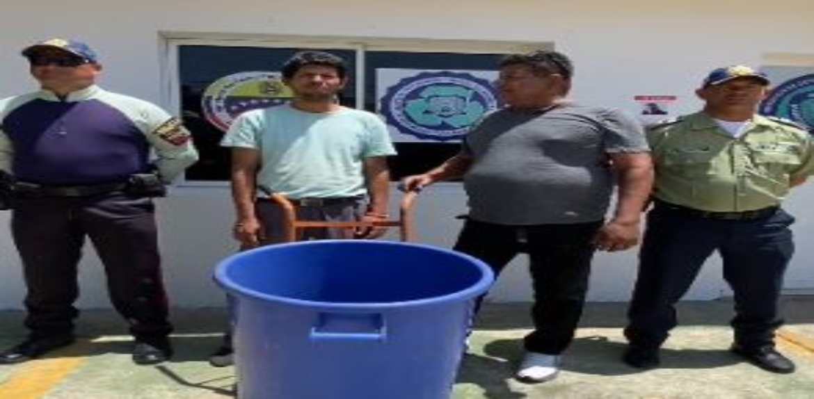 Polimaracaibo aplicó multa a dos hombres por botar la basura en la C-2: Concientizan para que sean buenos ciudadanos