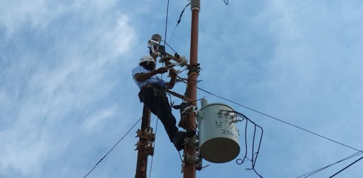 Labores preventivas en instalaciones eléctricas benefician a zulianos 