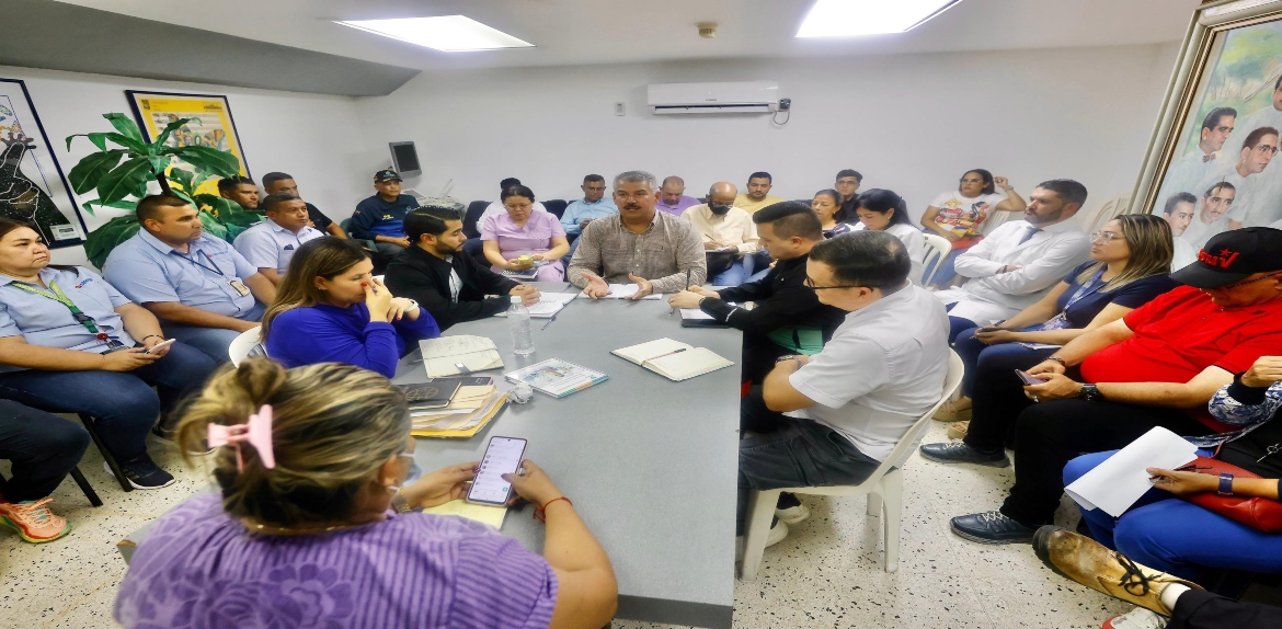 Seis hospitales serán la cabeza del Plan Cayapa de la Salud planificado por el gobernador Caldera