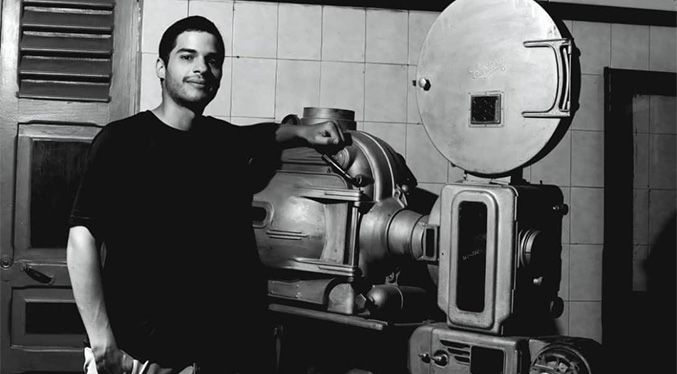 Escuela de Fotografía «Julio Vengoechea» ofrece Taller de Edición de Video con Adobe Premiere Pro