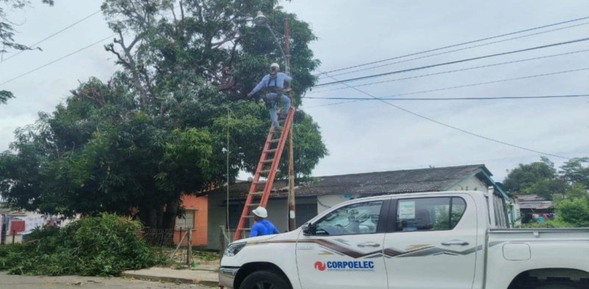 CORPOELEC optimiza servicio eléctrico a más de 1.500 familias zulianas