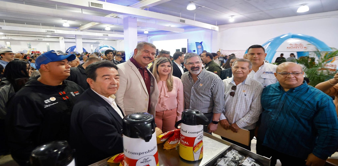 En Fiesta Zuliana del Café gobernador Caldera anuncia la instalación de la mesa de caficultura regional