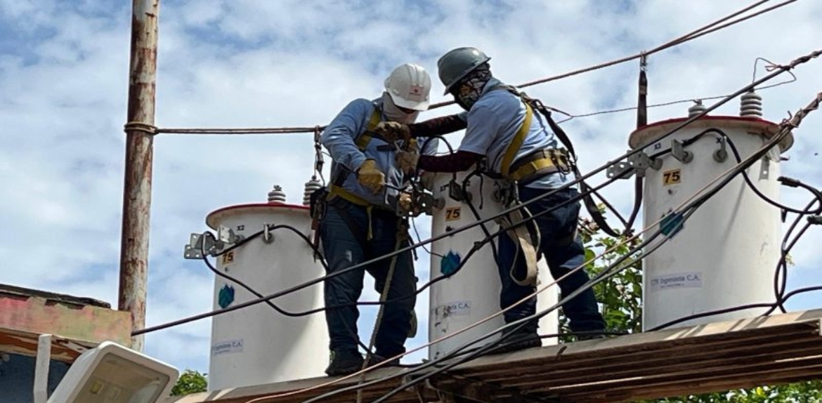 Corpoelec optimiza suministro eléctrico en servicios públicos zulianos