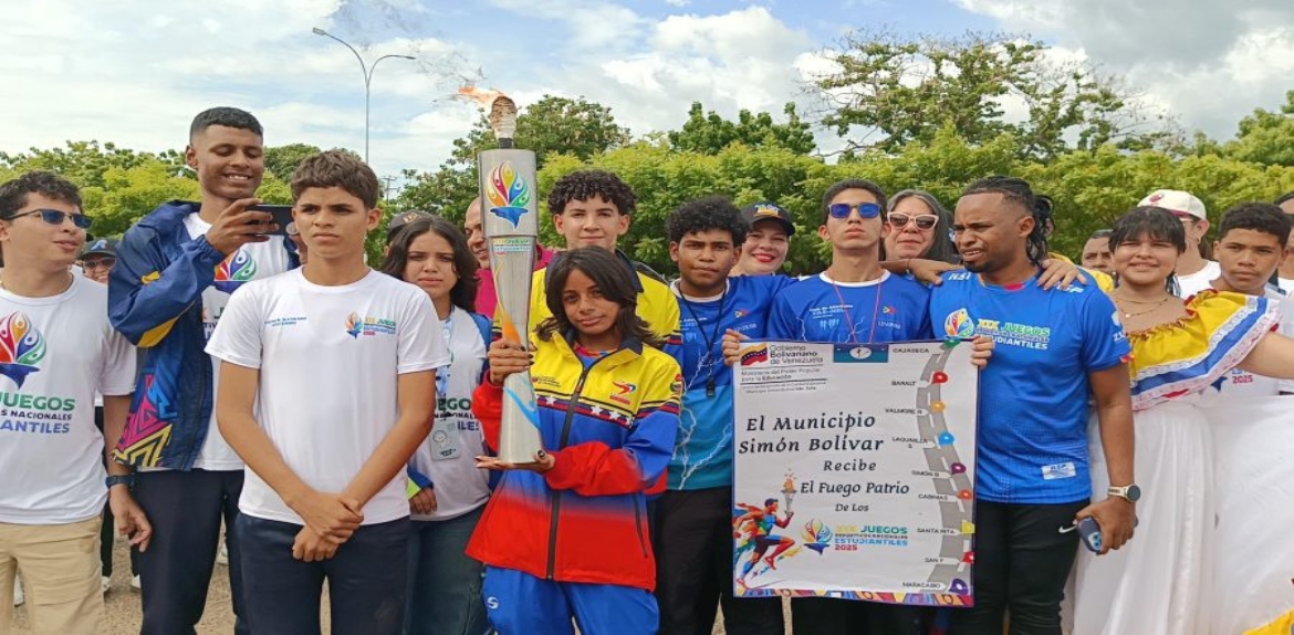 Fuego Patrio de los Juegos Deportivos Estudiantiles iluminó al Zulia
