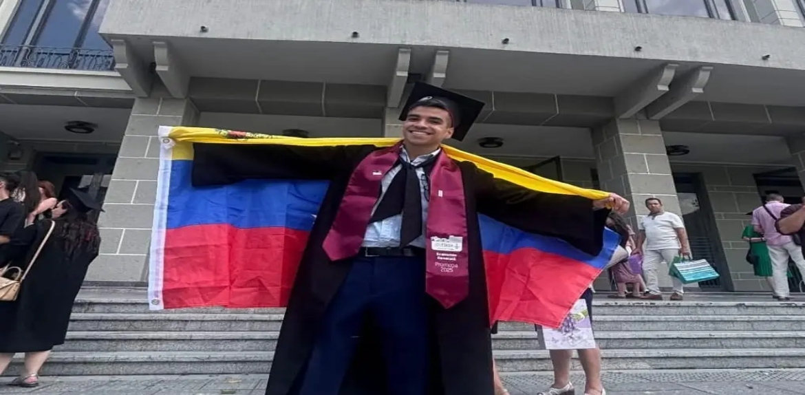 Venezolano Juan Pablo Barrios logra el mejor promedio en prestigiosa universidad de Rumanía