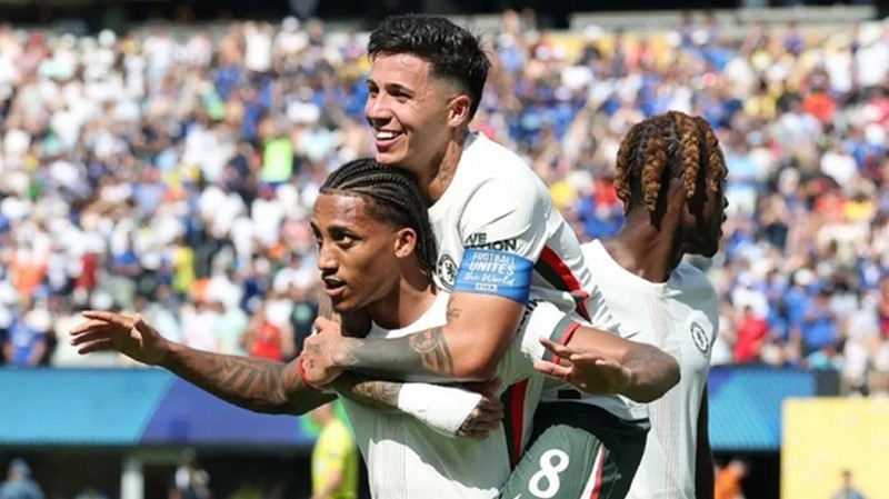Doblete de João Pedro fulmina a Fluminense y Chelsea alcanza la final del Mundial de Clubes