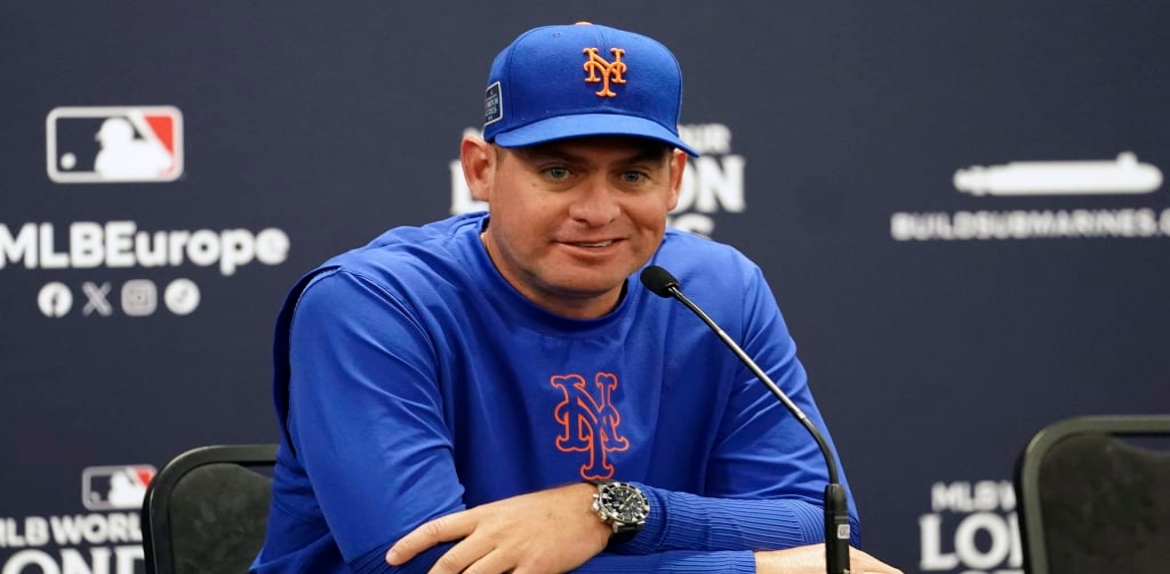 El venezolano Carlos Mendoza seguirá al mando de los Mets en 2026