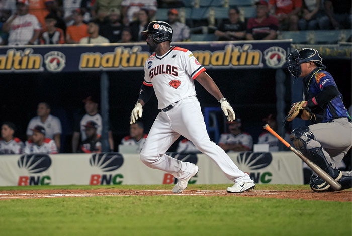 Águilas derrota 2-0 a Tigres de Aragua y se anfianza en el segundo lugar