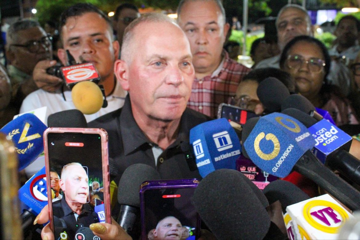 Di Martino denunció empresa privada de autos por atentar contra estabilidad del SEN en tres estados