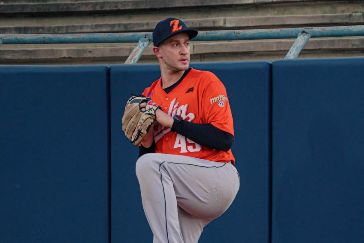 Águilas anuncia la salida de los lanzadores Solter, Lindow y Neverauskas