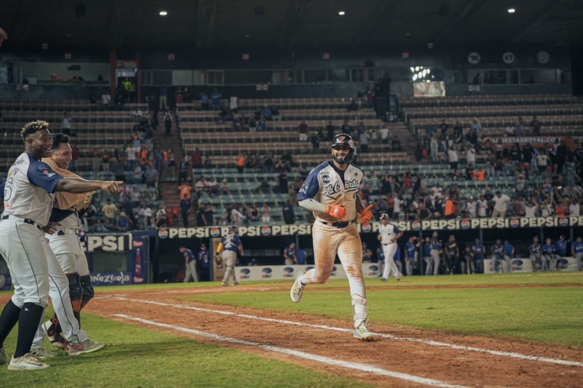 Águilas deja en el terreno a Magallanes y cierra la semana con victoria