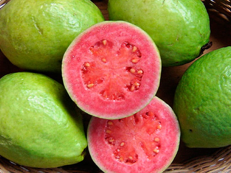 La fruta que regula el azúcar en sangre, y favorece la pérdida de peso 