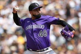 El venezolano Germán Márquez inicia nueva etapa con los Padres tras 10 años en Colorado