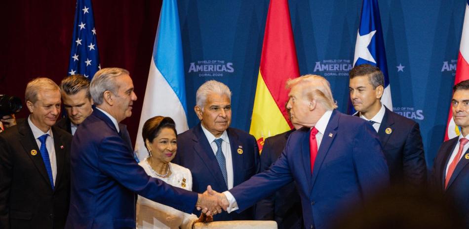 Donald Trump destaca vínculos con República Dominicana en Cumbre en Florida
