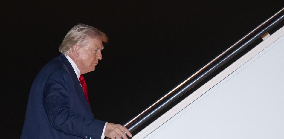 EE.UU. recibe restos de seis soldados caídos en conflicto con Irán